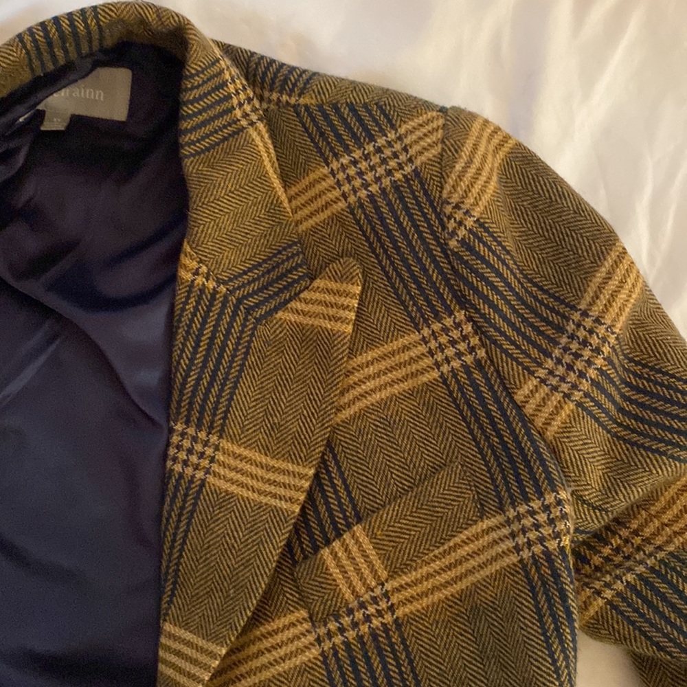 Classic Danielrainn sharp blazer - Picture 6 of 7